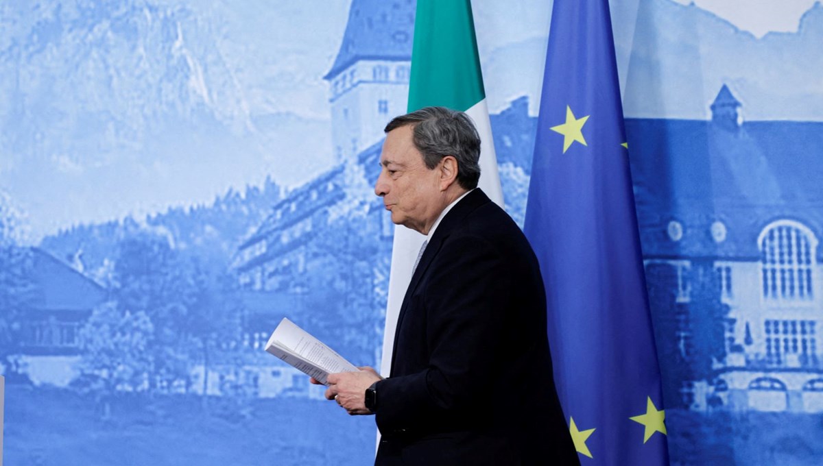 İtalya'da hükümet karıştı: Draghi NATO zirvesinden erken ayrıldı