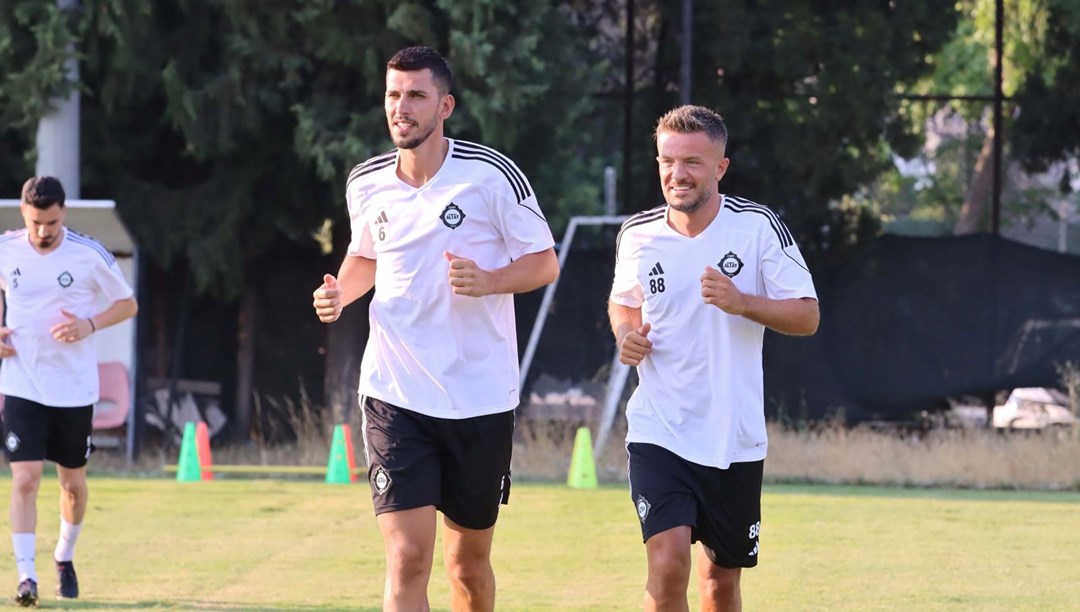 Altay'da maaş krizi: Başkan Özkaral'dan itiraf