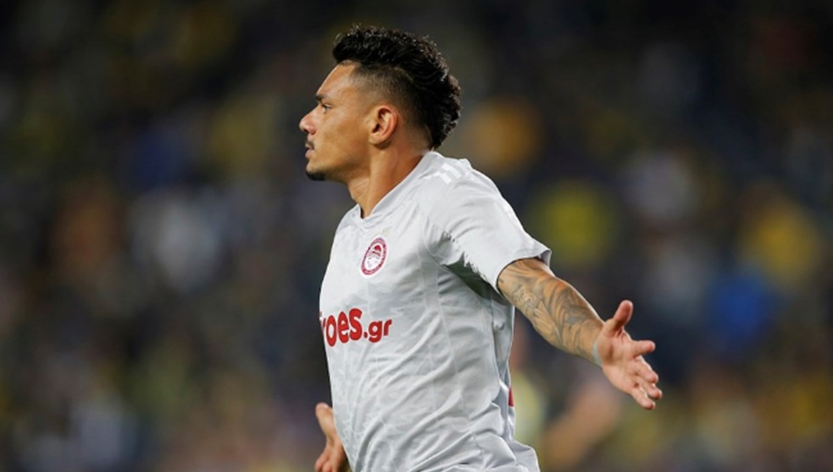 Fenerbahçe'nin transfer gündeminde olan Tiquinho Soares kimdir?