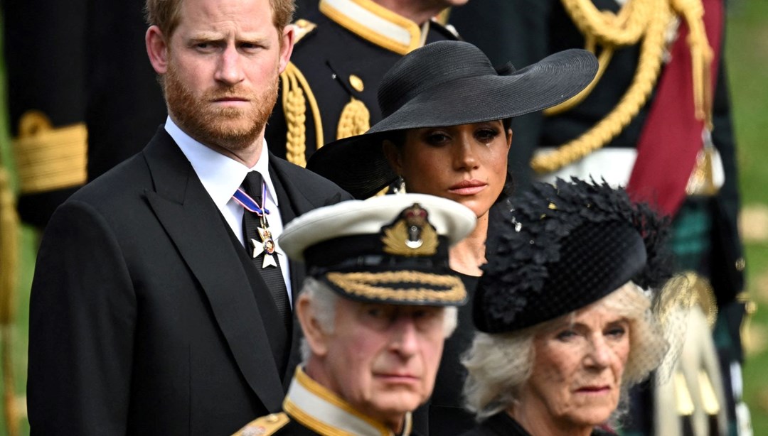 3. Charles, Meghan Markle'ın Kraliçe'nin cenazesine katılmasını uygun görmedi: Prens Harry'den tepki