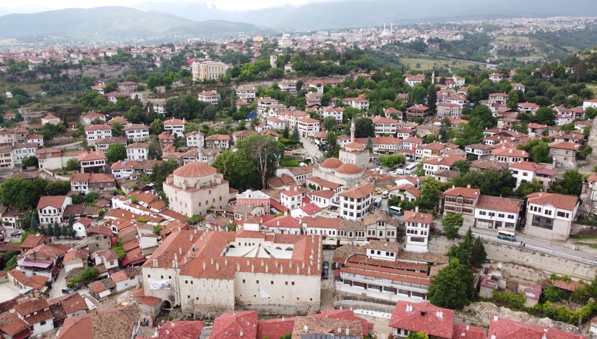 Safranbolu ve Amasra'ya bayram tatilinde ziyaretçi akını