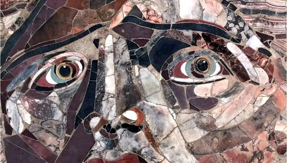 Kışın kapatılan Medusa mozaiği yeniden ziyarete açıldı
