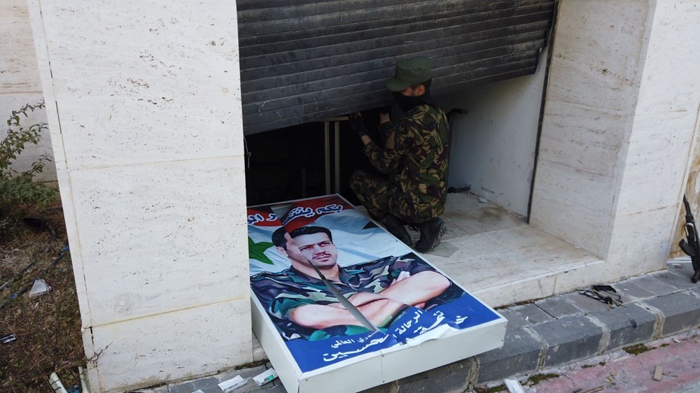 Esad'ın Kardeşinin Sırları: Kasalarla Dolu Tüneller Suriye'de Ortaya Çıkarıldı 79 d5NrOj 4Ek6UobCg9wMGwA