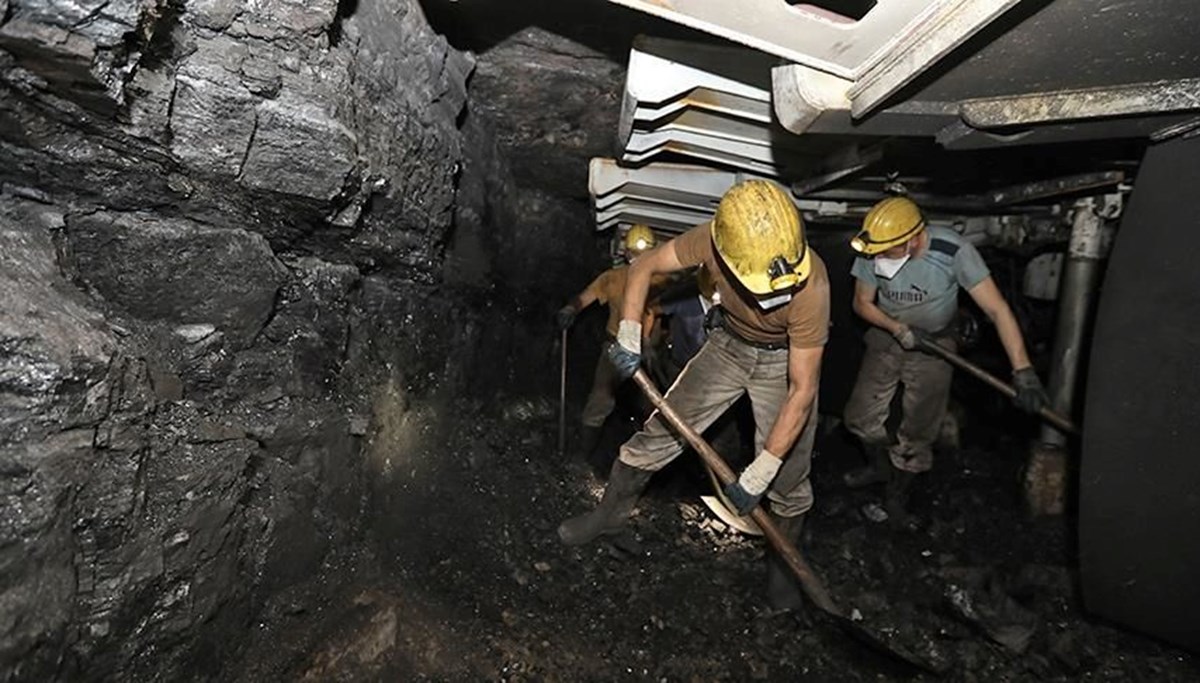Türkiye Taşkömürü Kurumu (TTK) 2 bin işçi alımı ne zaman yapılacak? Gözler başvuru tarihleri ve şartlarında Türkiye Taşkömürü Kurumu (TTK) 2 bin işçi alımı ne zaman yapılacak? Gözler başvuru tarihleri ve şartlarında