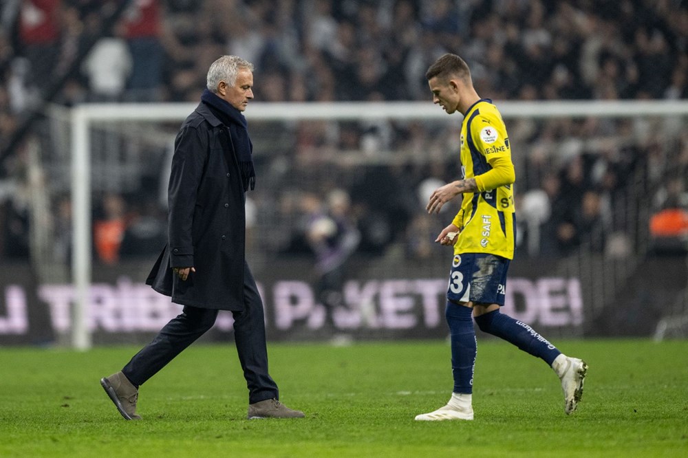 Mourinho 6 ismin biletini kesti: Fenerbahçe'de ayrılık rüzgarı - 4