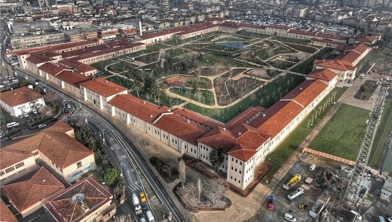 Bakan Ersoy'dan Rami Kütüphanesi açıklaması