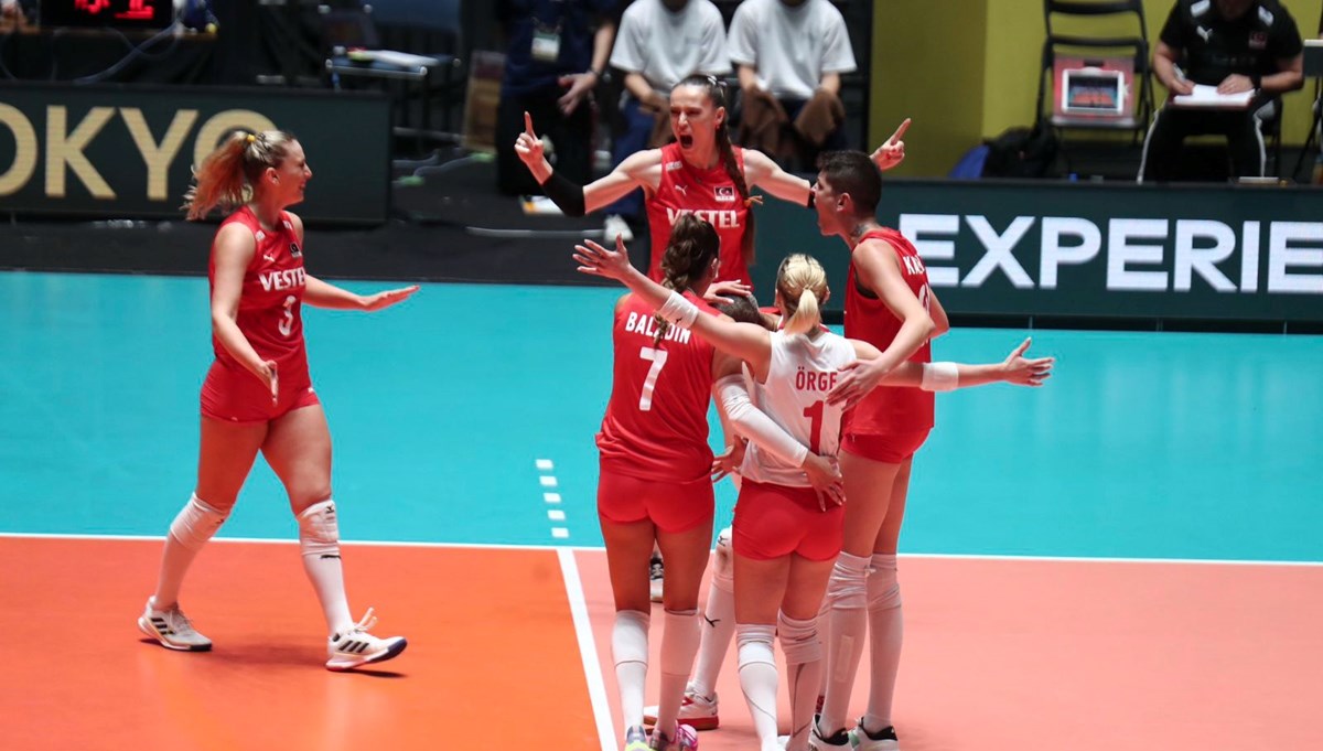 Paris Olimpiyat Oyunları Elemeleri | Filenin Sultanları'ndan 5'te 5 Paris Olimpiyat Oyunları Elemeleri | Filenin Sultanları'ndan 5'te 5