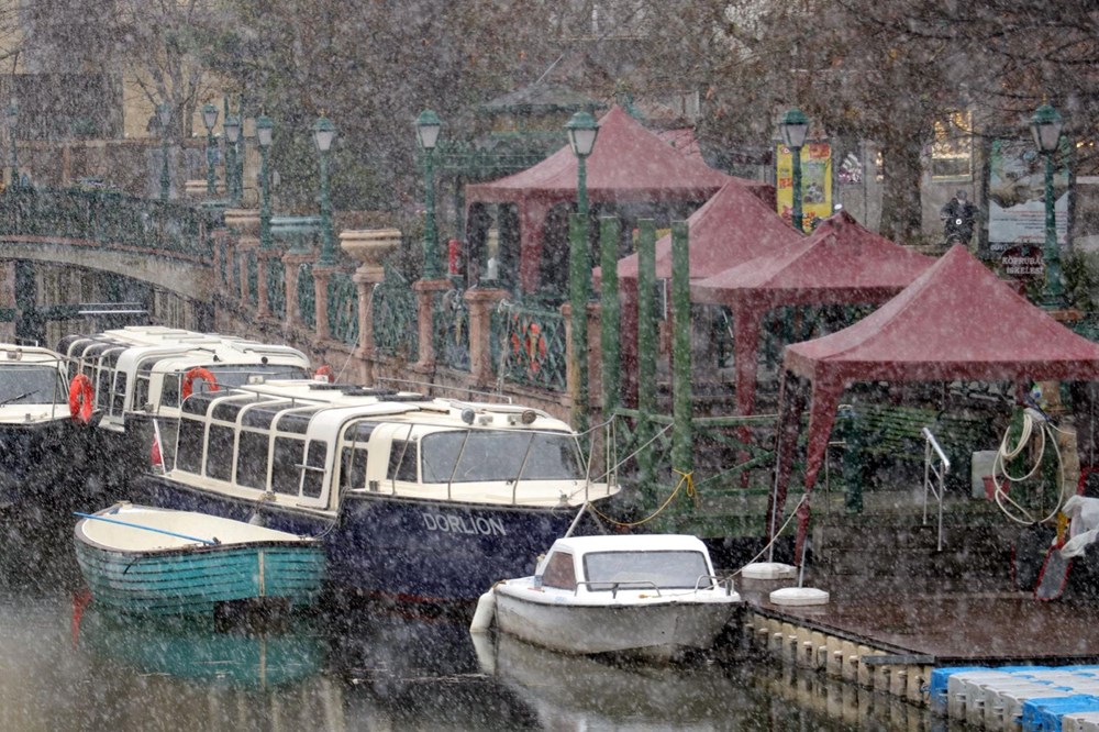 Eskişehir'de lapa lapa kar yağışı - 5