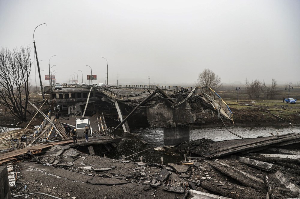 Ukrayna ordusunun kontrolüne geçen İrpin'de savaşın izleri görüntülendi - 4