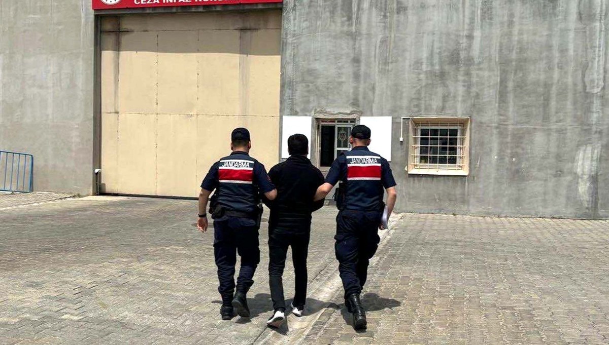 Manisa’da aranan firari FETÖ hükümlüsü yakalandı Manisa’da aranan firari FETÖ hükümlüsü yakalandı