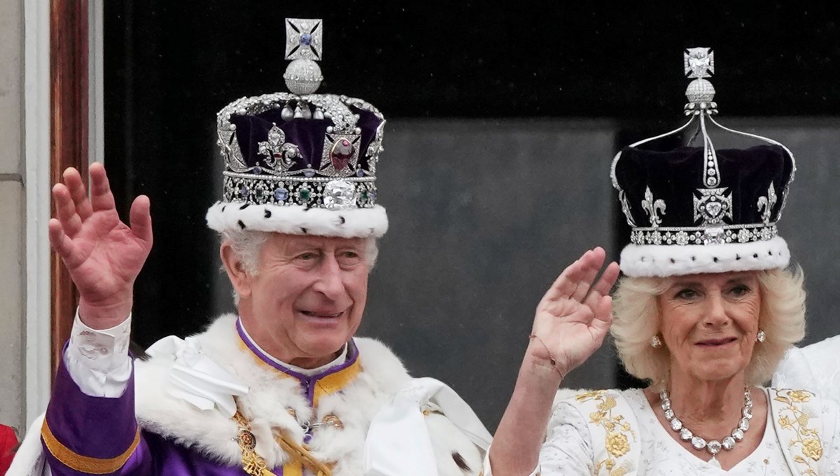 Kanser tedavisi gören Kral Charles'ın yeni portresi Kanser tedavisi gören Kral Charles'ın yeni portresi