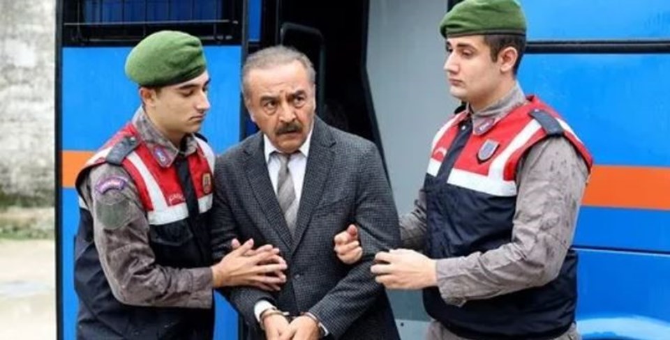 Yılmaz Erdoğan'ın başrolünde olduğu İnci Taneleri'nin tanıtımı sosyal medya gündeminde: İnci Taneleri oyuncuları kimler, konusu ne? - 1