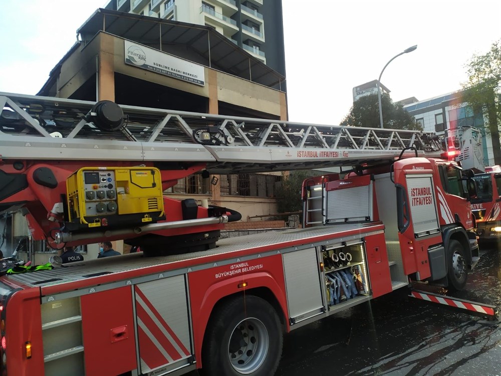 Bağcılar'da ambalaj fabrikasında patlama - 7
