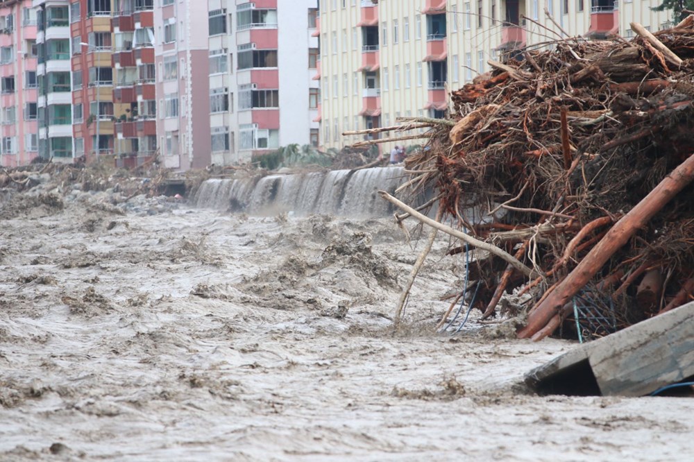 Batı Karadeniz'deki sel felaketi: 38 can kaybı - 9