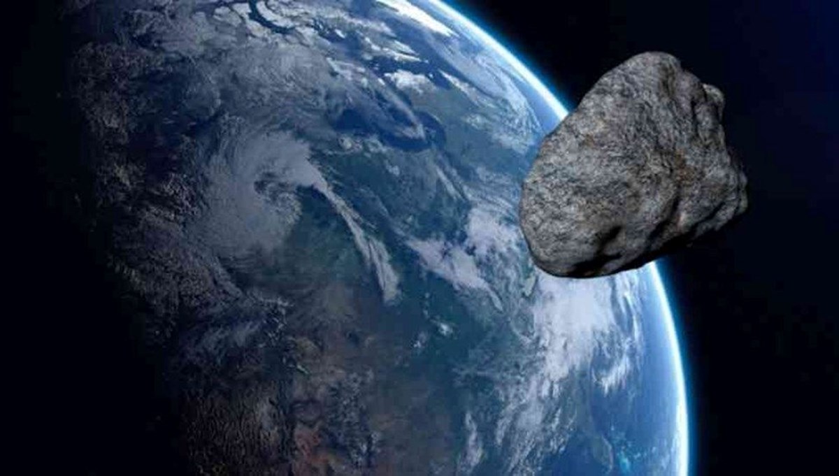 Bilim insanları hazırlanıyor: Apophis gök taşı Dünya'nın çok yakınından geçecek
