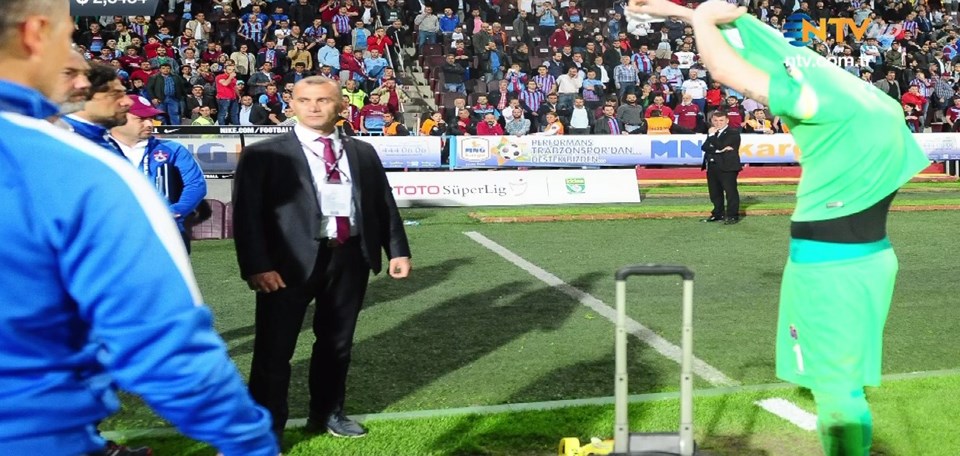 Trabzonspor'un kalecisi Onur Kıvrak'tan ayrılık sinyali - 2