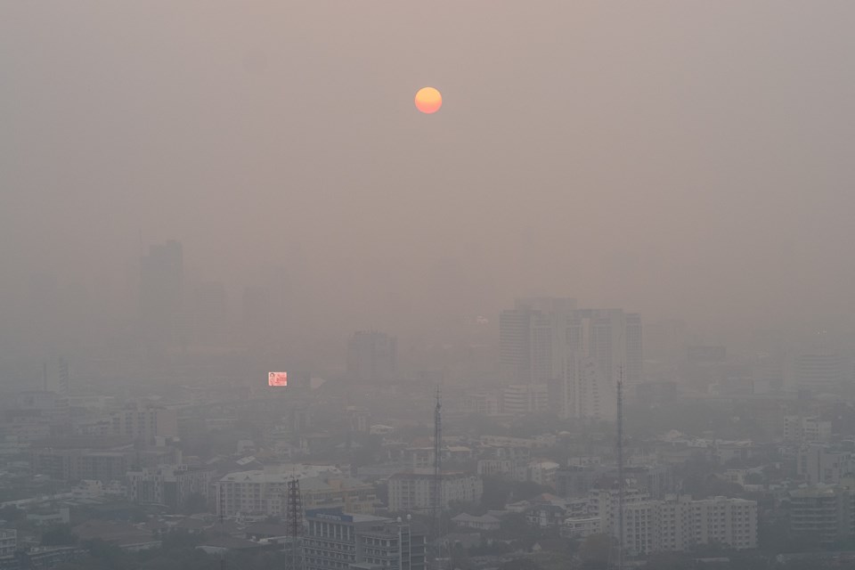 Tayland'da hava kirliliği tehdidi: 200 bin kişi hastanelik oldu - 1