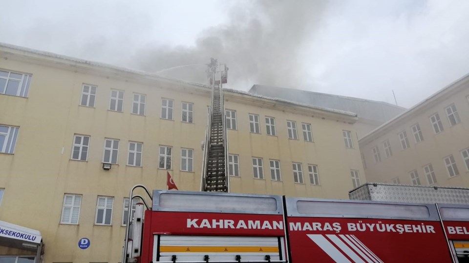 Kahramanmaraş'ta Göksun Meslek Yüksekokulu'nda yangın - 1