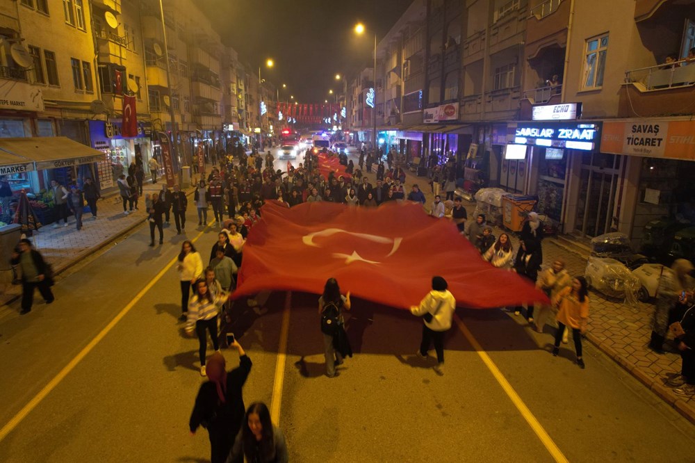 Cumhuriyet'in 100. yılı fener alayı yürüyüşleriyle kutlandı - 19