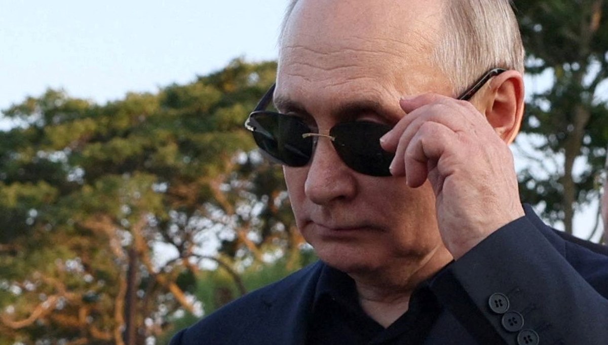 Putin, Kur'an-ı Kerim'e saygısızlığın Rusya'da suç olduğunu söyledi Putin, Kur'an-ı Kerim'e saygısızlığın Rusya'da suç olduğunu söyledi