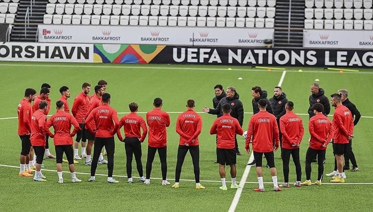 A Milli Futbol Takımı'nın rakipleri İskoçya ve Çekya'nın aday kadroları açıklandı