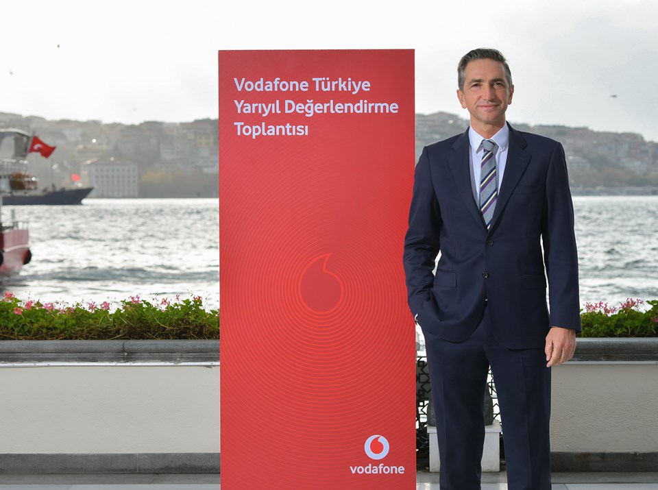 Vodafone Türkiye CEO'su Engin Aksoy