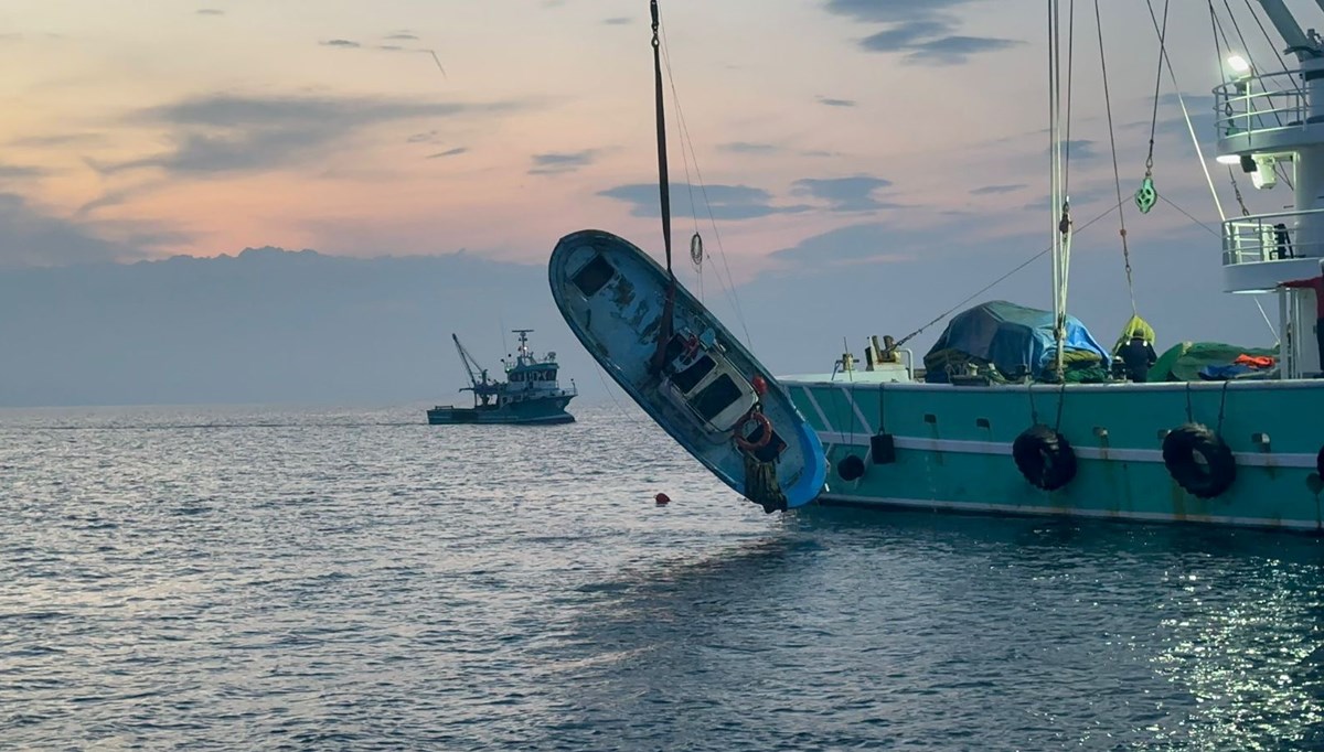 Samsun'da kaybolan iki balıkçıdan birinin cesedi bulundu Samsun'da kaybolan iki balıkçıdan birinin cesedi bulundu