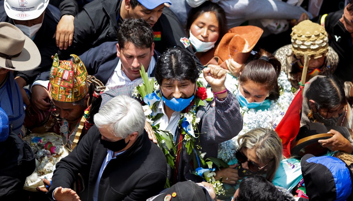 Morales ülkesi Bolivya'ya geri döndü