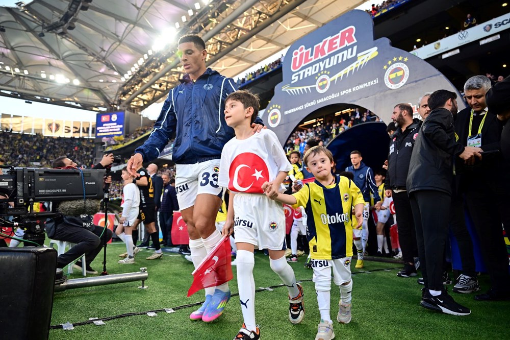 Fenerbahçe'de Anderson Talisca fırtınası devam ediyor: Kayserispor'a da gol attı, bir birincisi başardı 73 dKbCacjnhUWo Dm9 XEGKQ