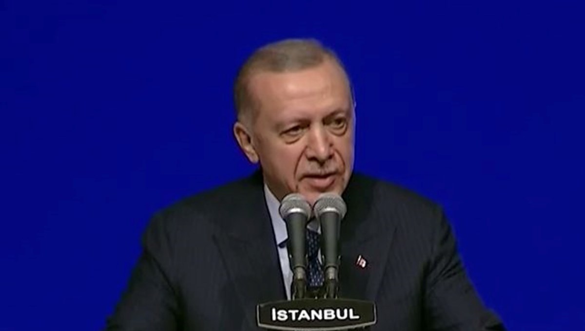 Cumhurbaşkanı Erdoğan, gençlerle buluştu: İstanbul son 5 yılda fetret devri yaşadı Cumhurbaşkanı Erdoğan, gençlerle buluştu: İstanbul son 5 yılda fetret devri yaşadı