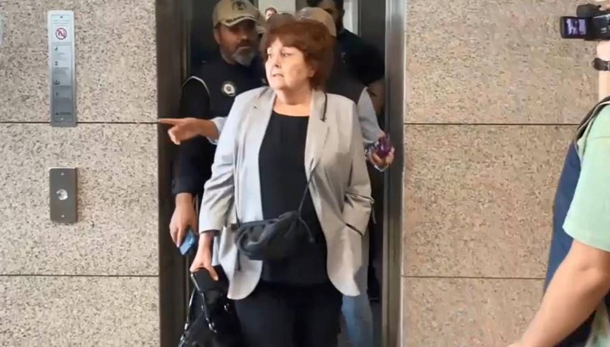 Ayşenur Arslan hakkında beraat