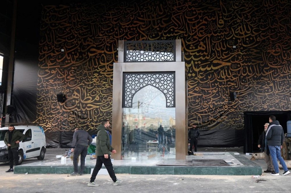 Lübnan'da tarihi tören: Nasrallah'ın cenazesi on binleri bir araya getirdi - 3