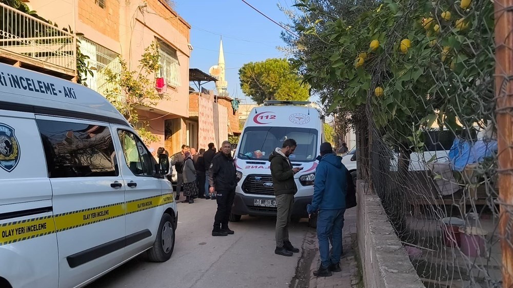 Adana'da vahşet! 3 kişi boğazları kesilmiş halde bulundu - 3