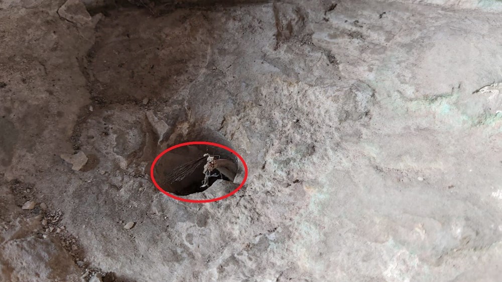 Roma dönemine ait oda mezar definecilerin hedefi oldu - 7