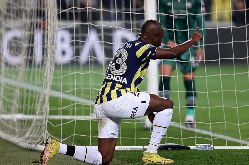 Fenerbahçe'nin golcüsü Valencia efsaneler arasına girdi - 2