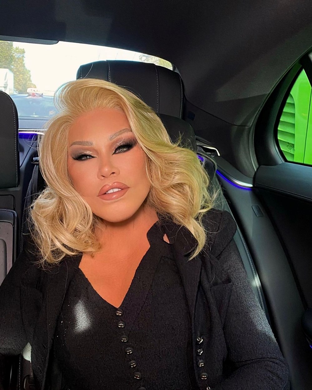 "Kedi Kadın" Jocelyn Wildenstein yaşamını yitirdi: Estetik bağımlılığıyla tanınıyordu - 8