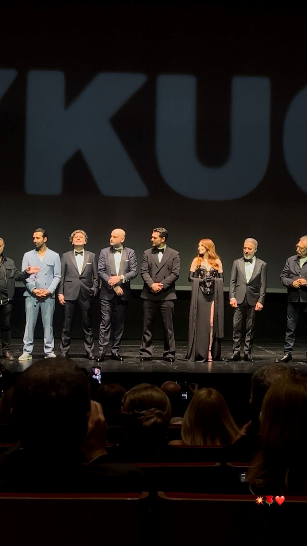 Aslıhan Malbora'dan sevgilisi Çağatay Ulusoy'a destek: Uykucu filminin galasından paylaştı - 3