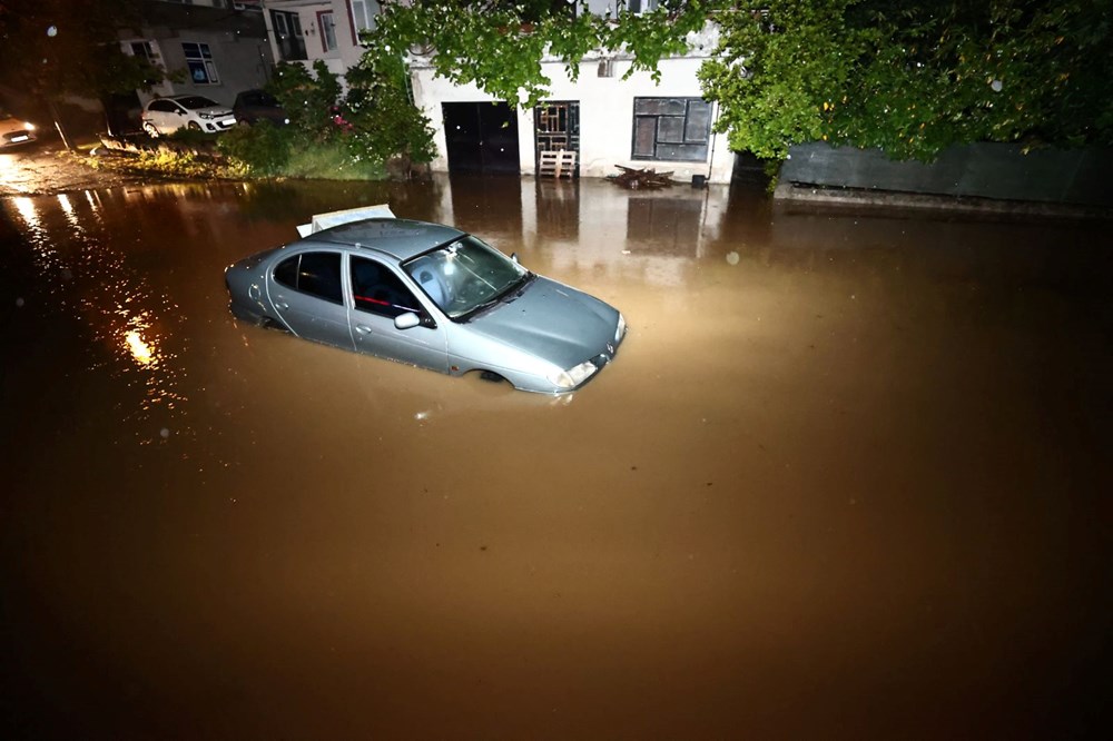 Düzce'yi sel vurdu | Heyelan riskine karşı uyarı - 10