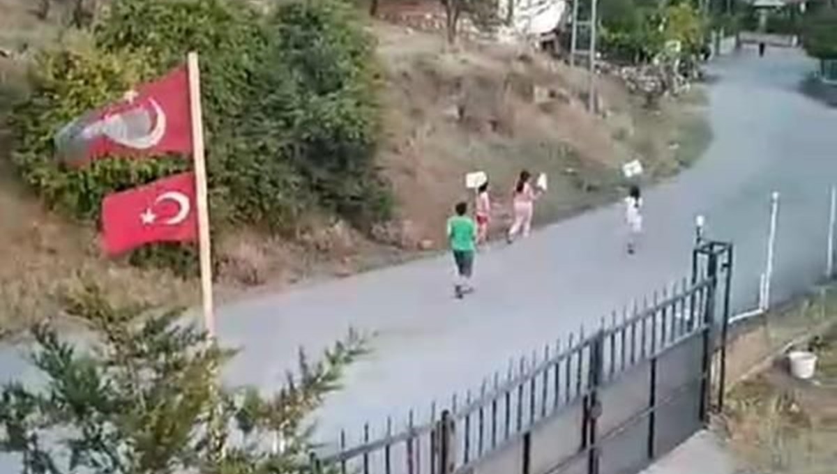Köyde park eylemi yapan çocuklara müjdeli haber Köyde park eylemi yapan çocuklara müjdeli haber