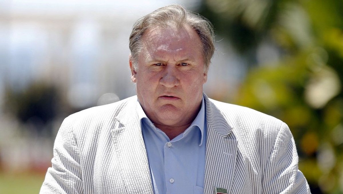 Fransız polisi, Gerard Depardieu'yu cinsel saldırı şüphesiyle ifadeye çağırdı Fransız polisi, Gerard Depardieu'yu cinsel saldırı şüphesiyle ifadeye çağırdı