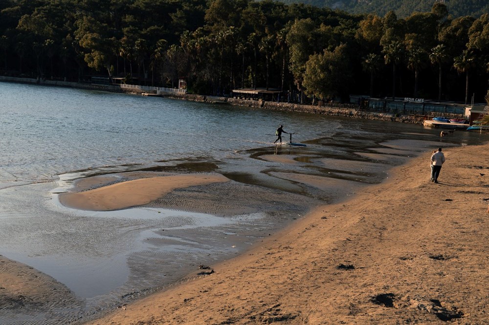 Akyaka'da deniz suyu 12 metre çekildi! Uzmanlardan açıklama - 4