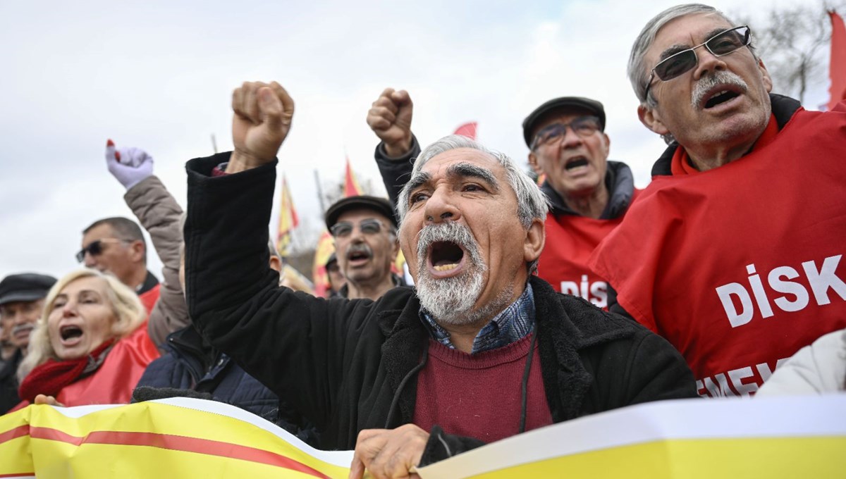 Başkentte emeklilerden miting