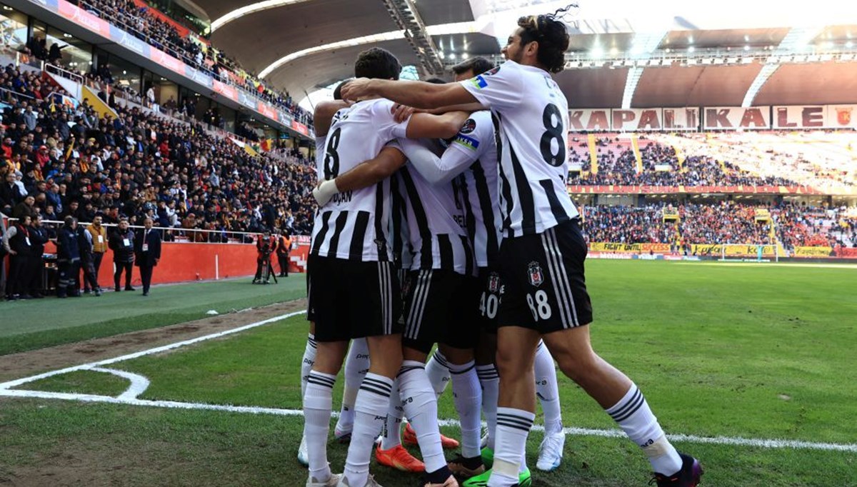 Süper Lig'de 21. hafta Beşiktaş-Alanyaspor maçıyla başlıyor: Muhtemel 11'ler