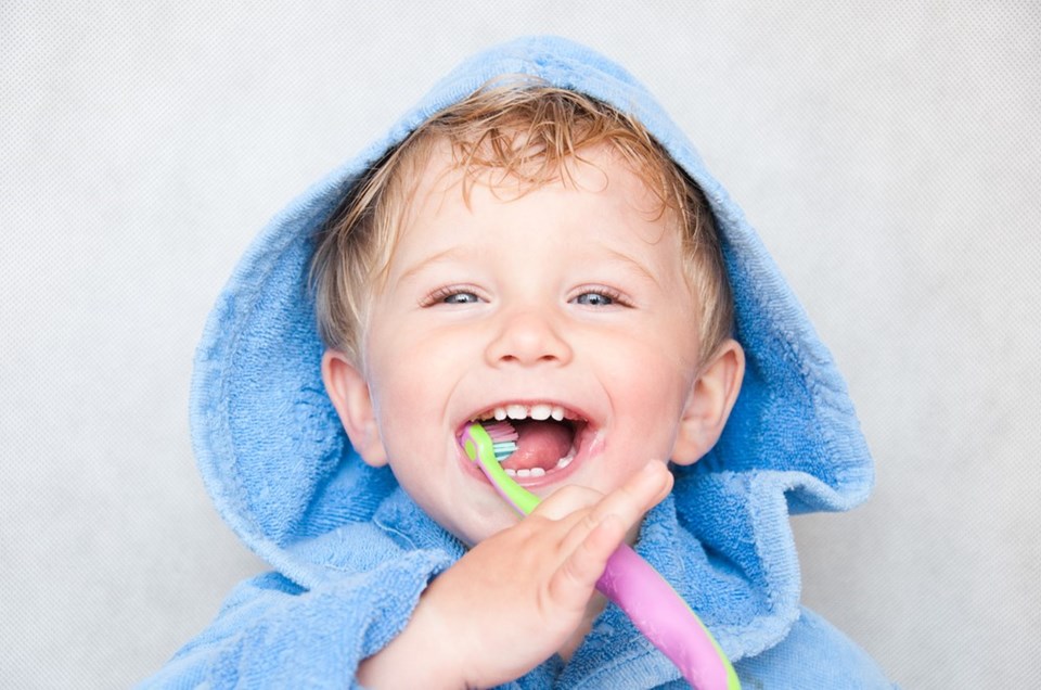 Çocuklarda diş sağlığıyla ilgili doğru sanılan 8 yanlış - 2