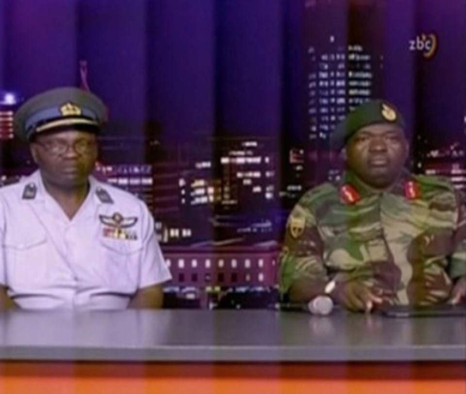 Zimbabve’de yönetime el koyan ordudan açıklama: Askeri darbe değil - 1