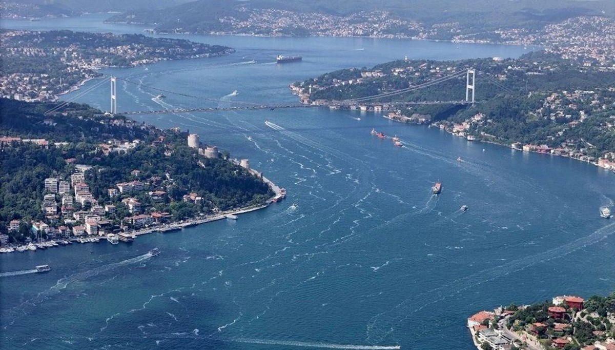 Müsilaj Marmara'yı kirletmeye devam ediyor: Üç nedene dayandırıldı Müsilaj Marmara'yı kirletmeye devam ediyor: Üç nedene dayandırıldı