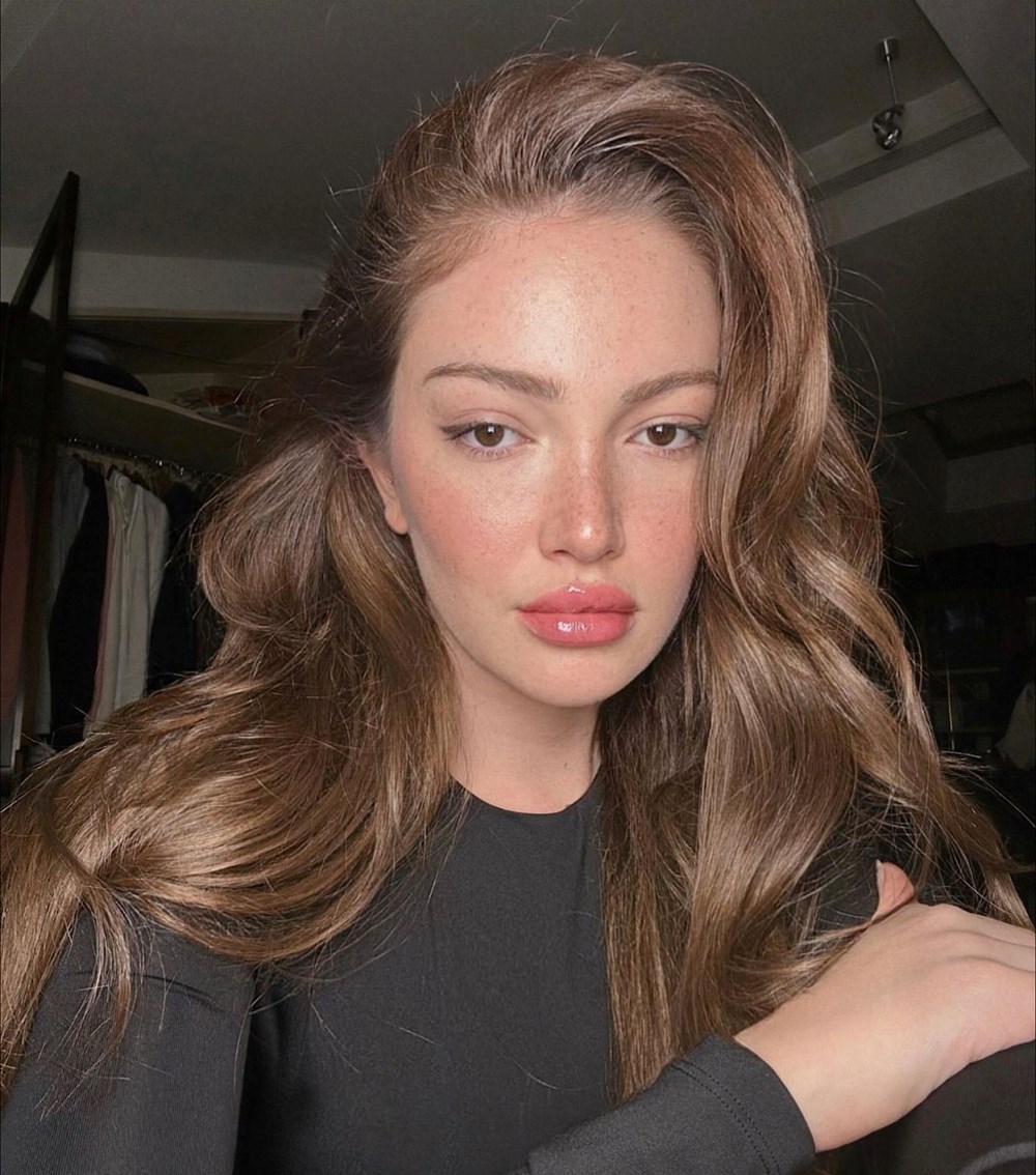 Danla Bilic'in Acı Günü: Eski Aşkıyla Yas Tutuyor 72 dWrHfpl4302xbEpLVrr CQ