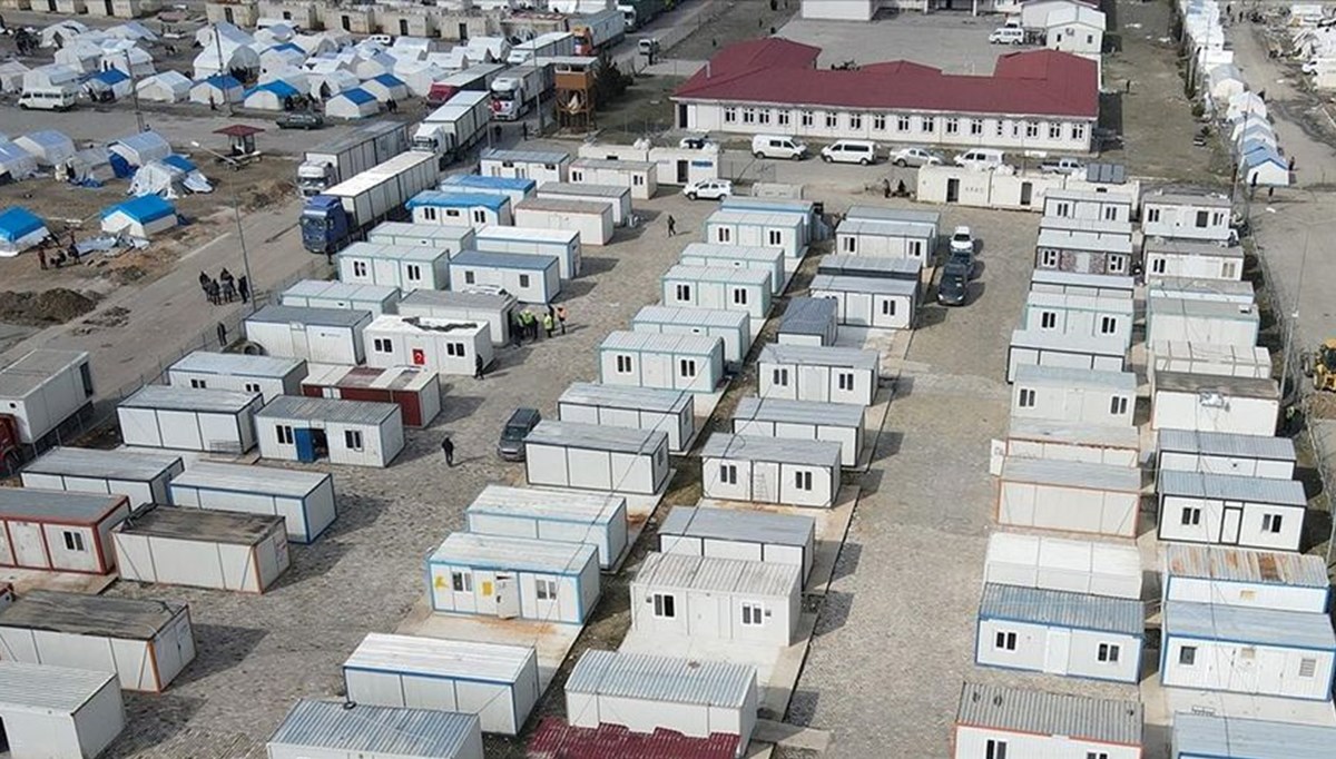 Deprem bölgesinde kurulan konteyner sayısı 75 bini aştı Deprem bölgesinde kurulan konteyner sayısı 75 bini aştı