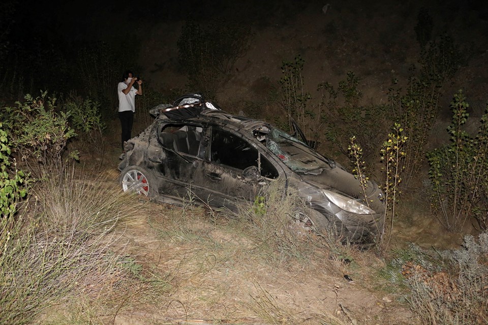 Çankırı'da otomobil 150 metrelik uçurumdan yuvarlandı: 6 yaralı - 1