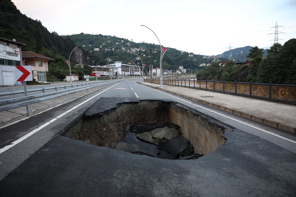 Rize’de sel ve heyelan afetinin hasarı gün ağarınca ortaya çıktı - 2
